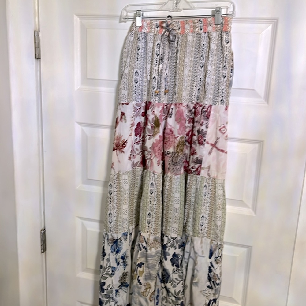 Young Threads NWOT Boho Wide Leg Floral Pants with Tie & Elastic Waist - Picture 3 of 9